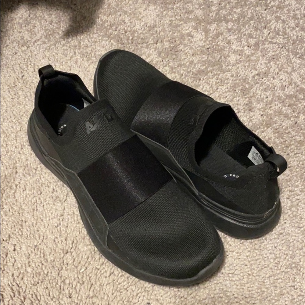 Apl shoes